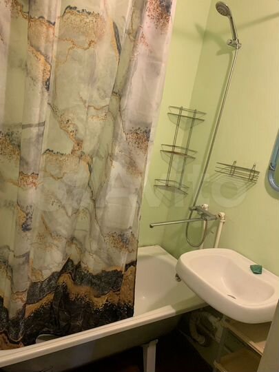 2-к. квартира, 51 м², 4/9 эт.