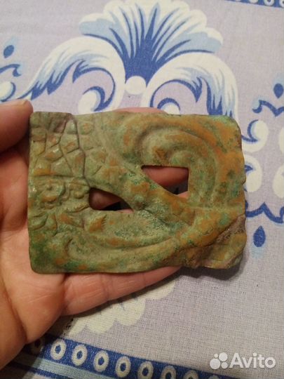 Старинная женская пряжка - бляха, копанина