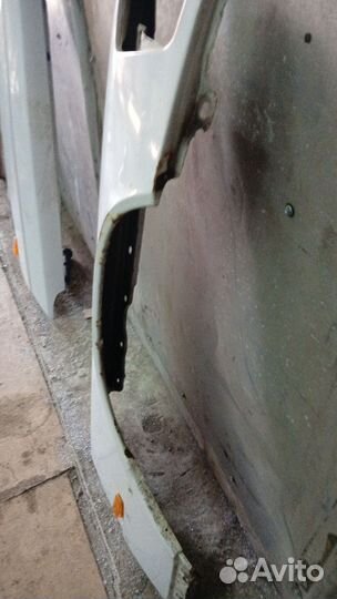 Крыло переднее Mercedes w201 e190 рестайлинг