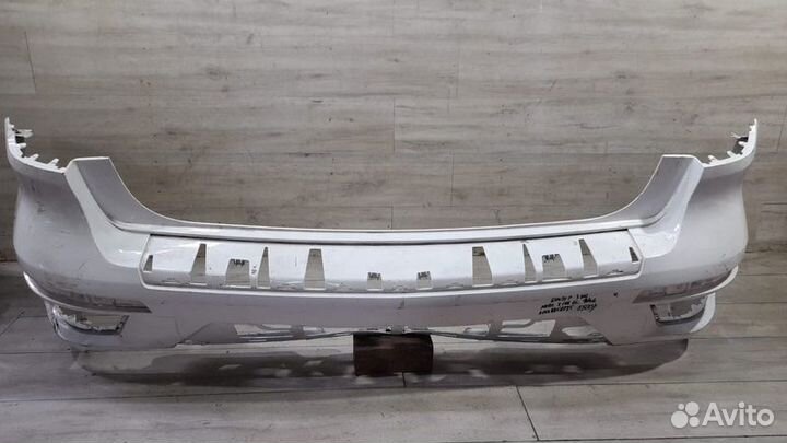 Бампер задний под парктроники Mercedes X166 Gl Amg