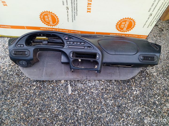 Торпедо Chevrolet Niva