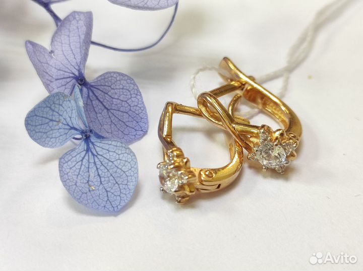 Золотые серьги