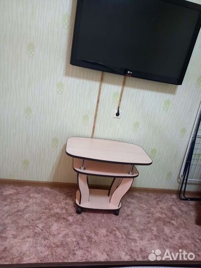 Журнальный стол