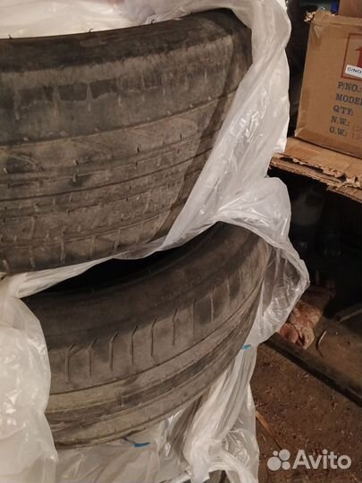 Pirelli 176A2 CE11 TL 245/45 R19 и 275/40 R19