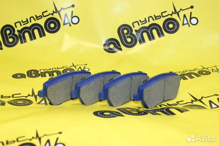 Колодки тормозные передние 