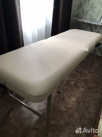 Кушетка косметологическая