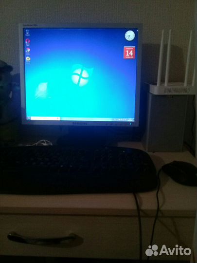 Монитор Samsung SyncMaster 740N,Клавиатура