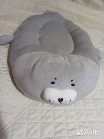 Лежак для домашнего питомца)