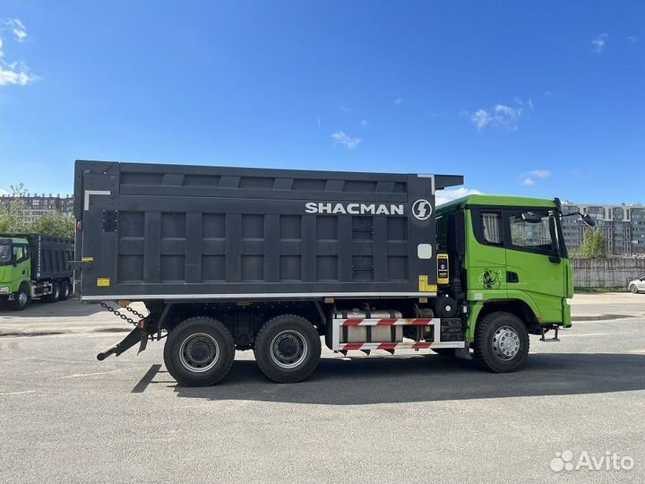 Shacman (Shaanxi) SX32586T384C, 2022