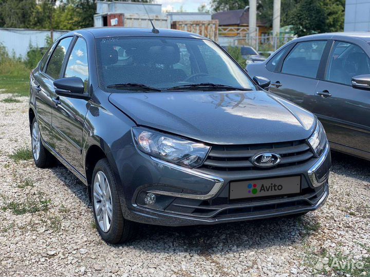 LADA Granta 1.6 МТ, 2020, 17 500 км