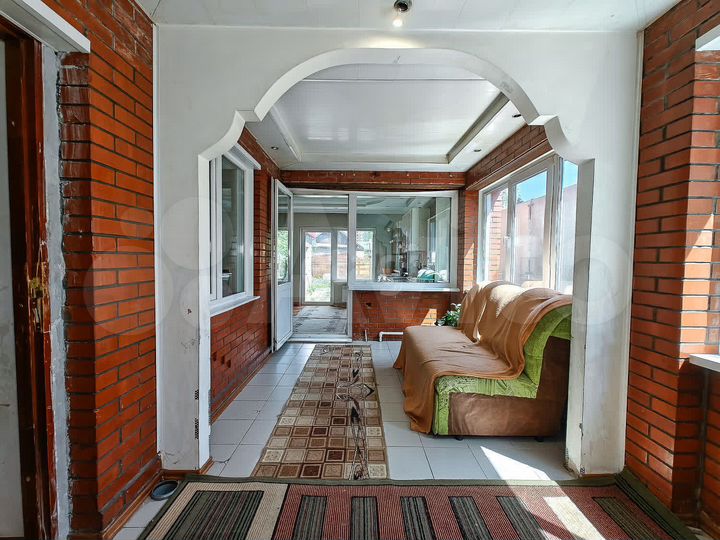 Коттедж 187,3 м² на участке 3 сот.