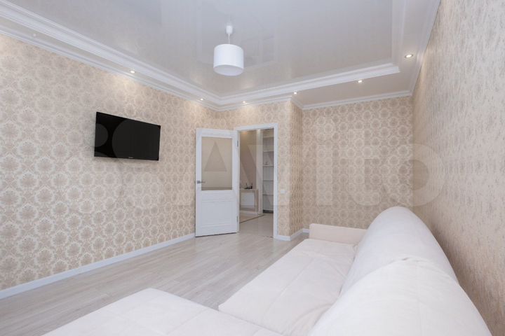2-к. квартира, 60 м², 2/9 эт.