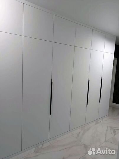 Шкафы на заказ / Бесплатный выезд и замер