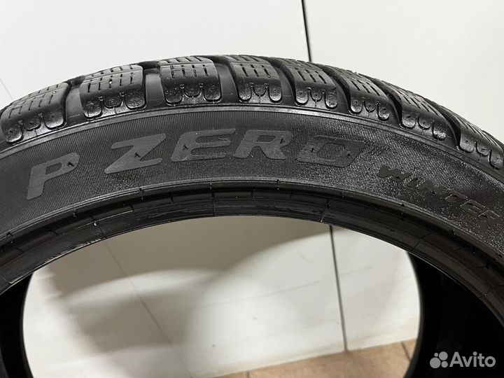 Pirelli P Zero Winter 245/40 R19