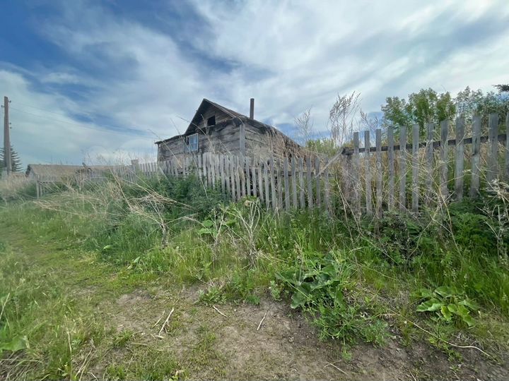 Дом 24 м² на участке 13 сот.