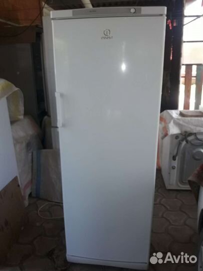 Морозильная камера Indesit fool no frost