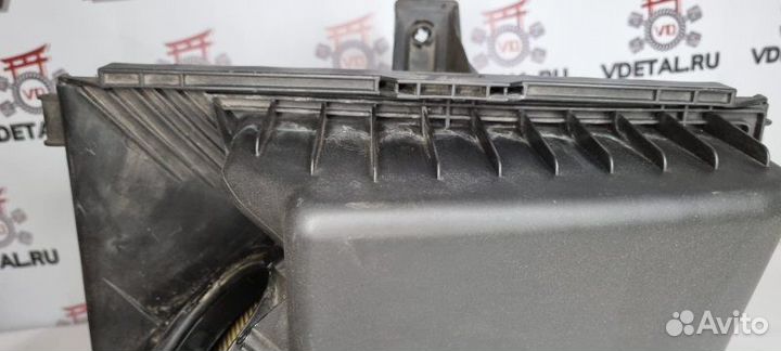 Корпус воздушного фильтра Volvo S60 седан B5254T2