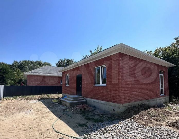 Дом 72 м² на участке 3,1 сот.