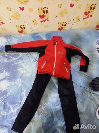 Разминочный лыжный костюм