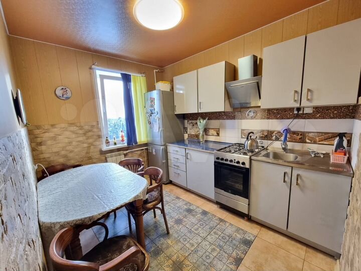 2-к. квартира, 50,2 м², 9/9 эт.