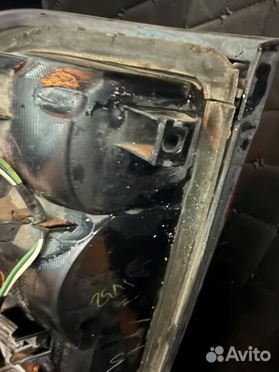 Фонарь задний правый land cruiser 100