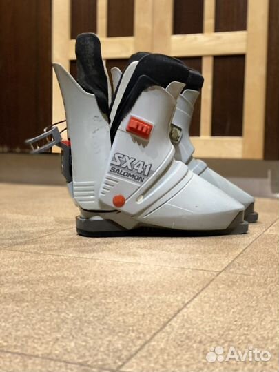 Горнолыжные ботинки salomon