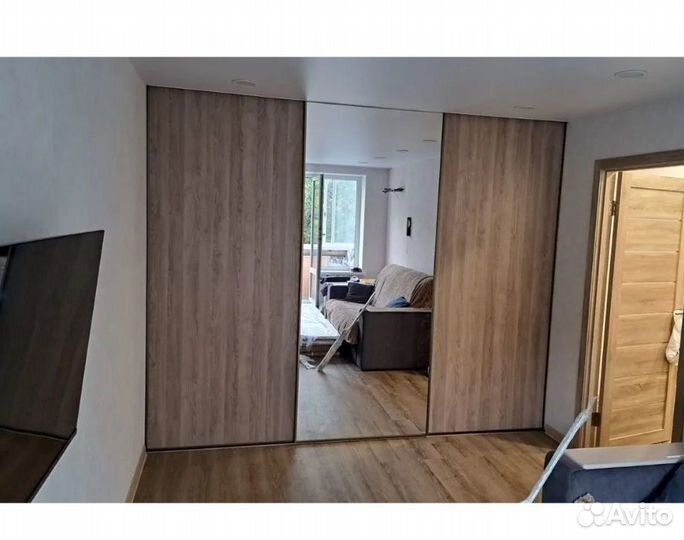 Двери купе в нишу