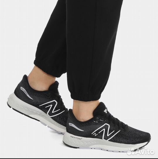 Кроссовки женские NEW balance 880