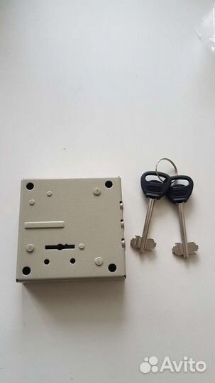 Сейфовый замок