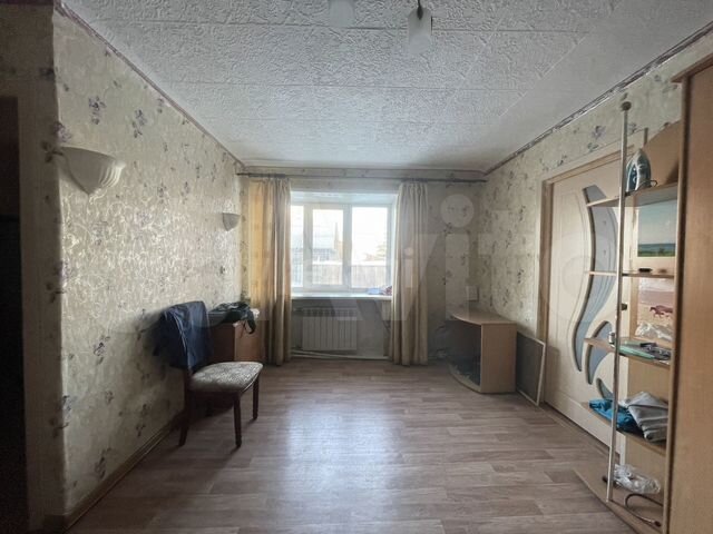2-к. квартира, 44 м², 1/3 эт.