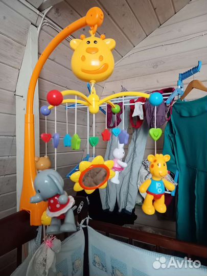 Мобиль на кроватку мелодии и вращение