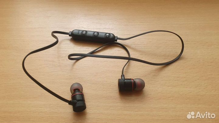 Блютуз наушники