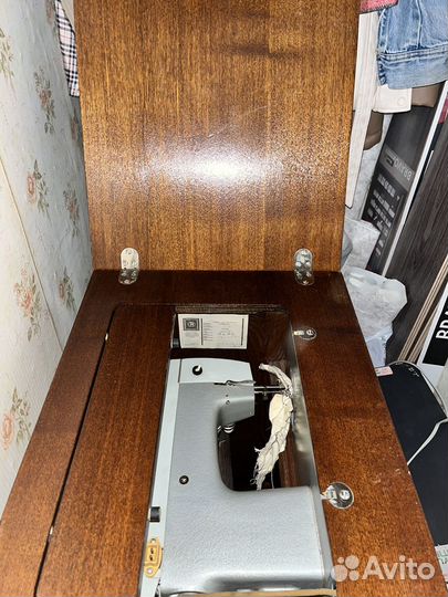 Швейная машина Чайка 3