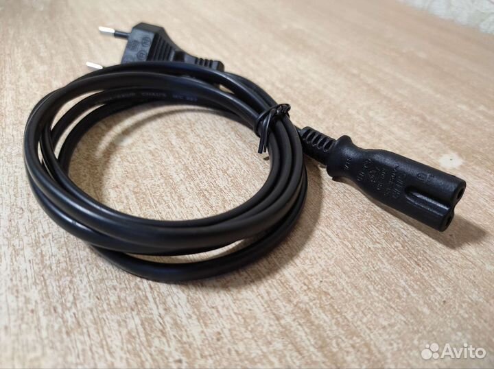 Кабель питания С7 и C13 1,5м