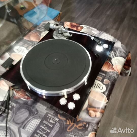 Проигрыватель винила