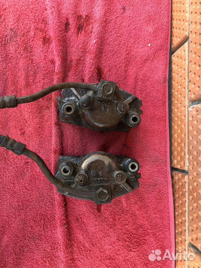 Суппорта Dodge neon 2 2.0л