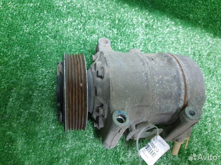 Компрессор кондиционера Peugeot Traveller