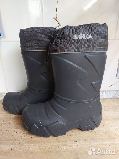 Резиновые сапоги