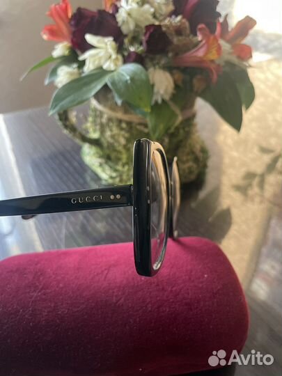 Солнцезащитные очки женские gucci