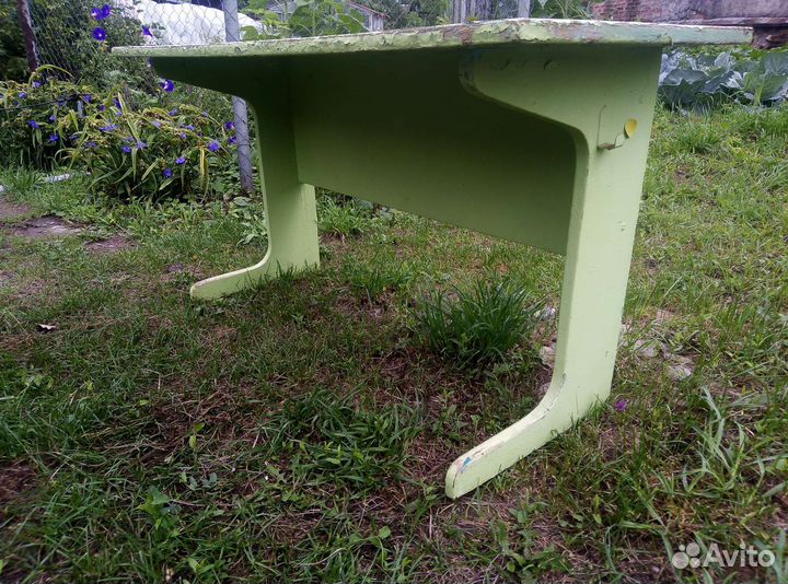 Школьная парта