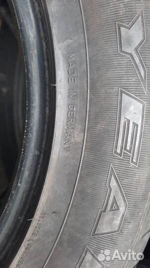 Goodyear EfficientGrip 235/60 R17 102V