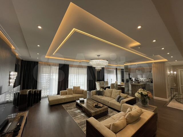 4-к. квартира, 217,2 м², 2/9 эт.