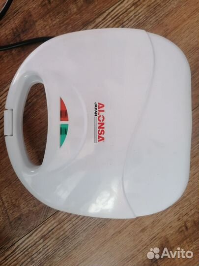 Вафельница