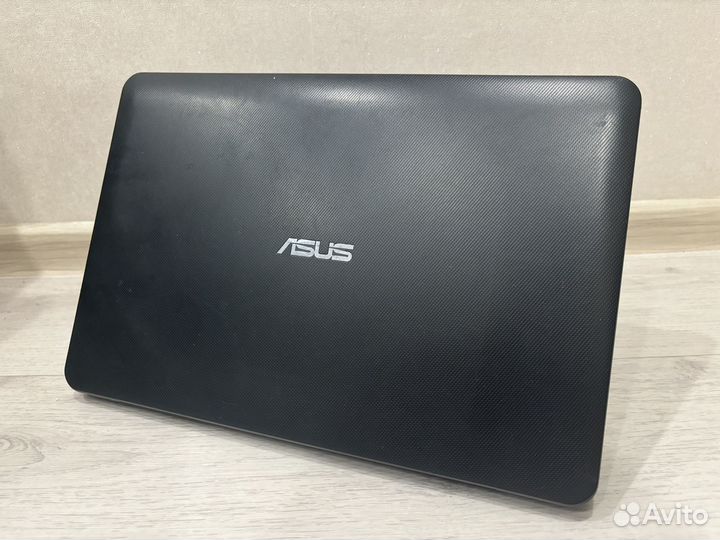 Быстрый Asus 15,6