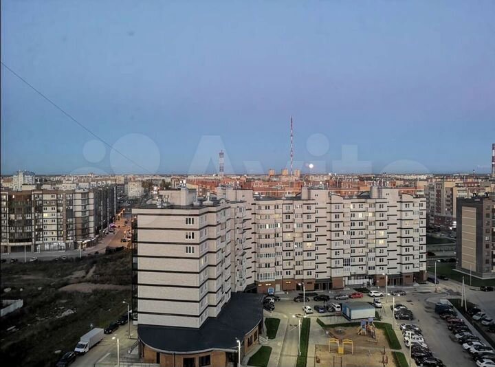 2-к. квартира, 49 м², 12/16 эт.