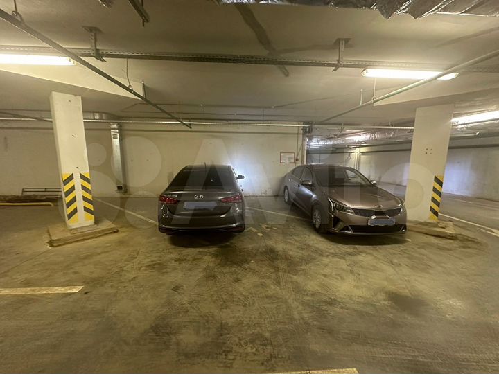 Машиноместо, 26 м²