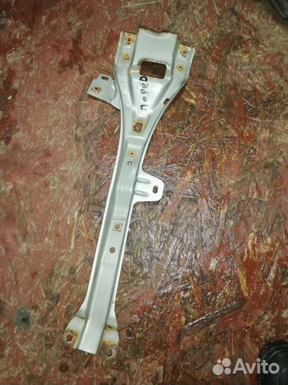 Планка телевизора Митсубиси Паджеро Мини 2