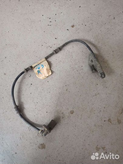 Датчик ABS задний Mercedes-Benz w163