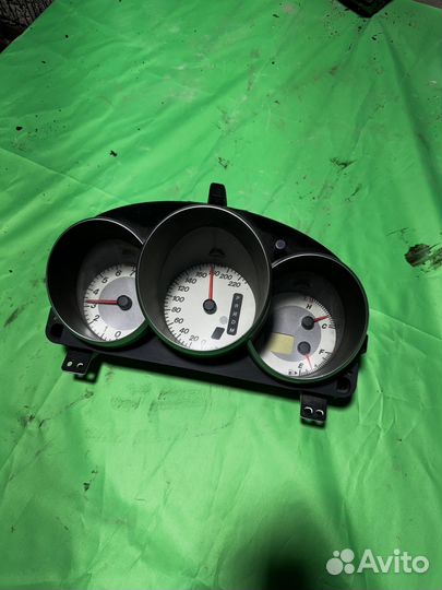 Щиток приборов на mazda 3 BK