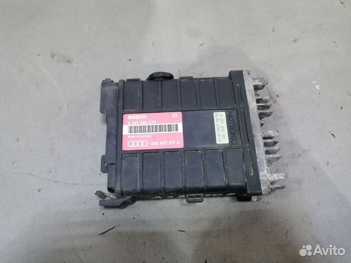 Блок управления двигателем Audi 80 B3 1986-1991